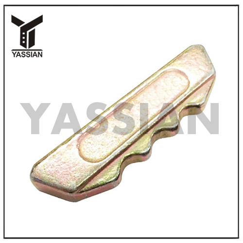 Крепление наконечника ковша Volvo 1542393